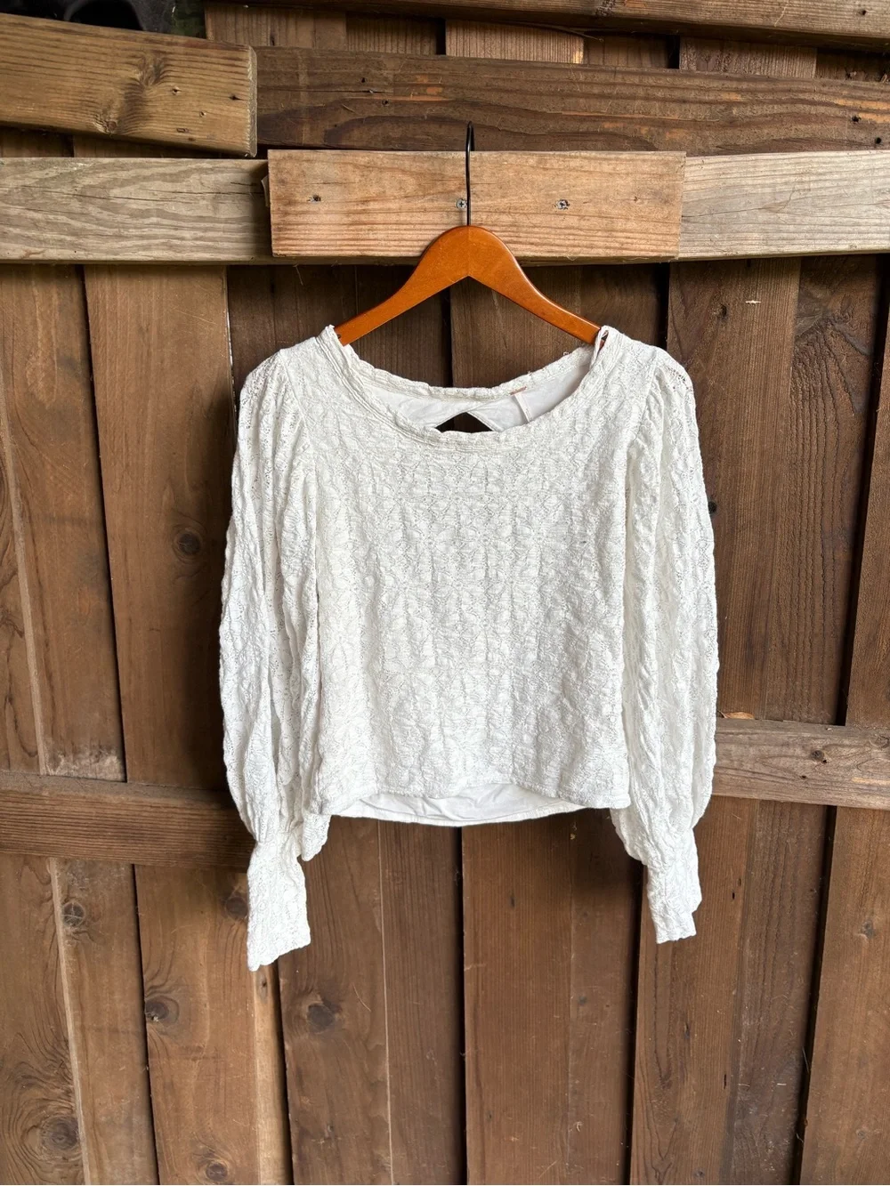 Free People White Lace Blouson Sleeve Keyhole Back Boho Top